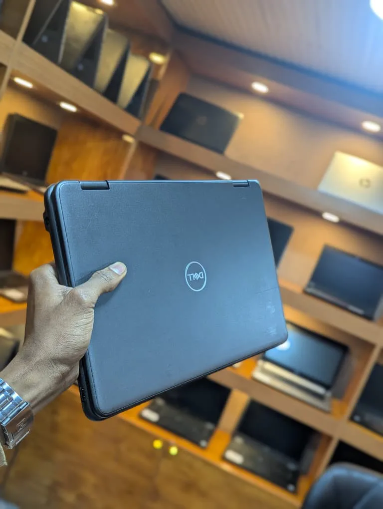 Dell Latitude 3190 Thumbnail 3