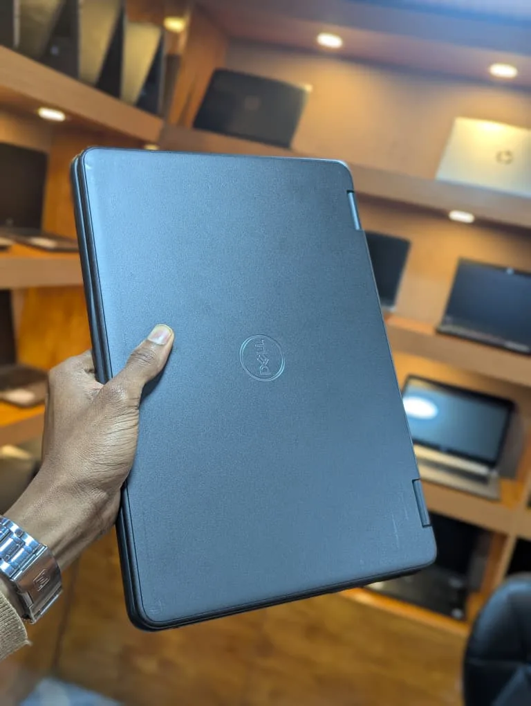 Dell Latitude 3190 Thumbnail 7