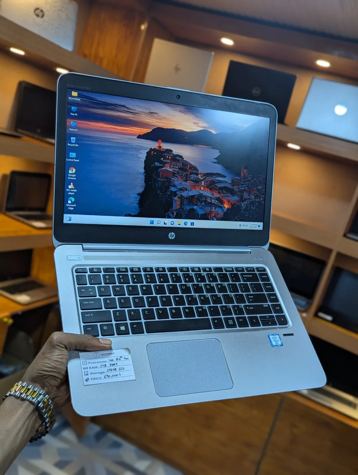 Hp Elitebook 1040 G3 Thumbnail 3