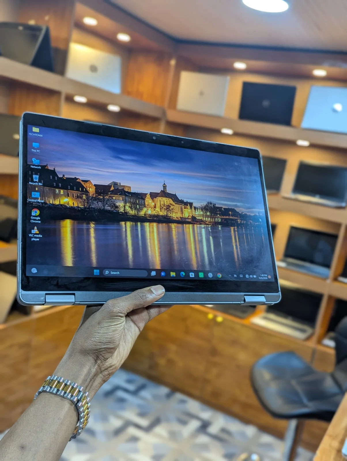 Dell latitude 5330 2-in-1 Touchscreen