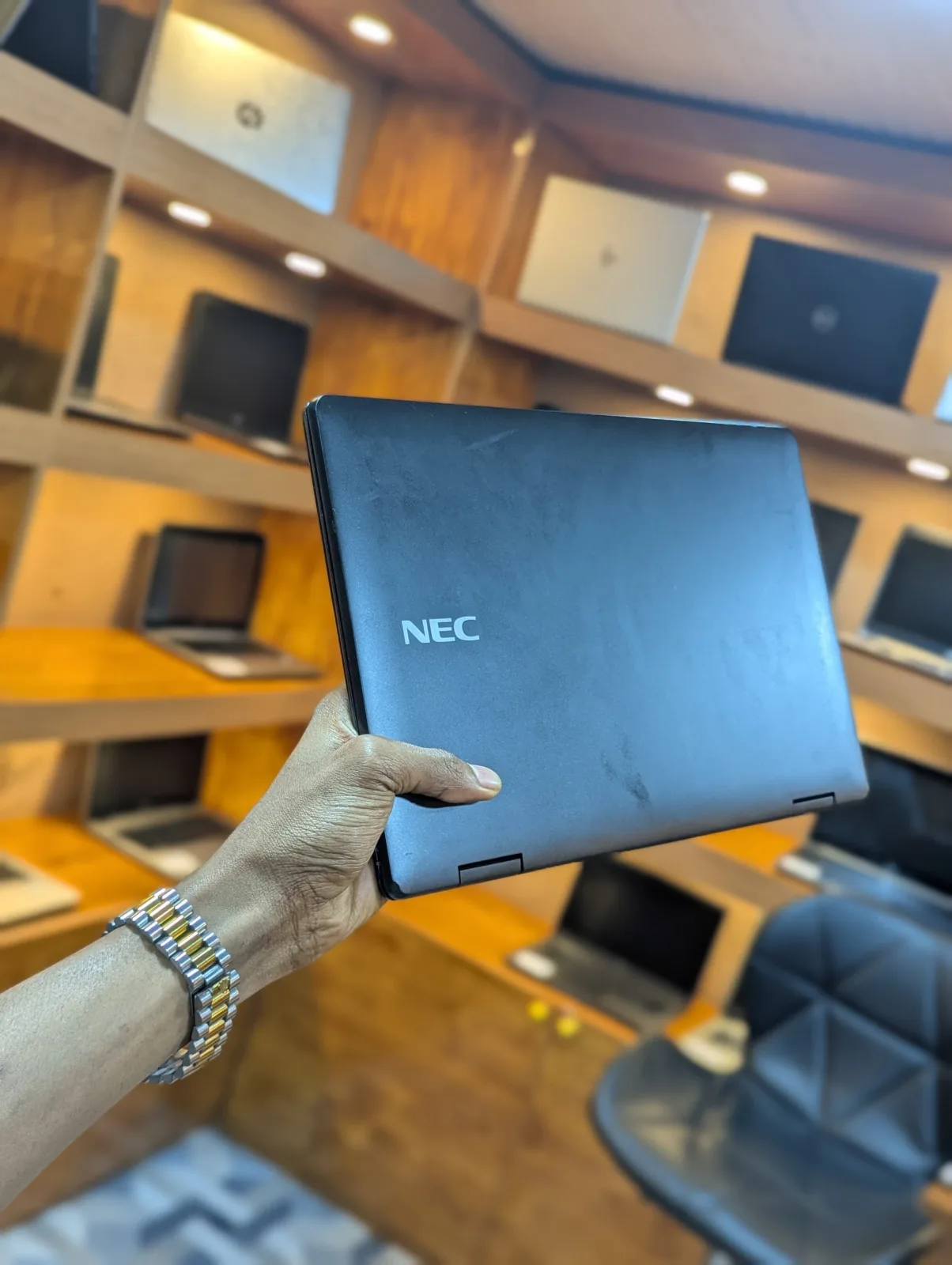 Nec Versapro Portable Thumbnail 3