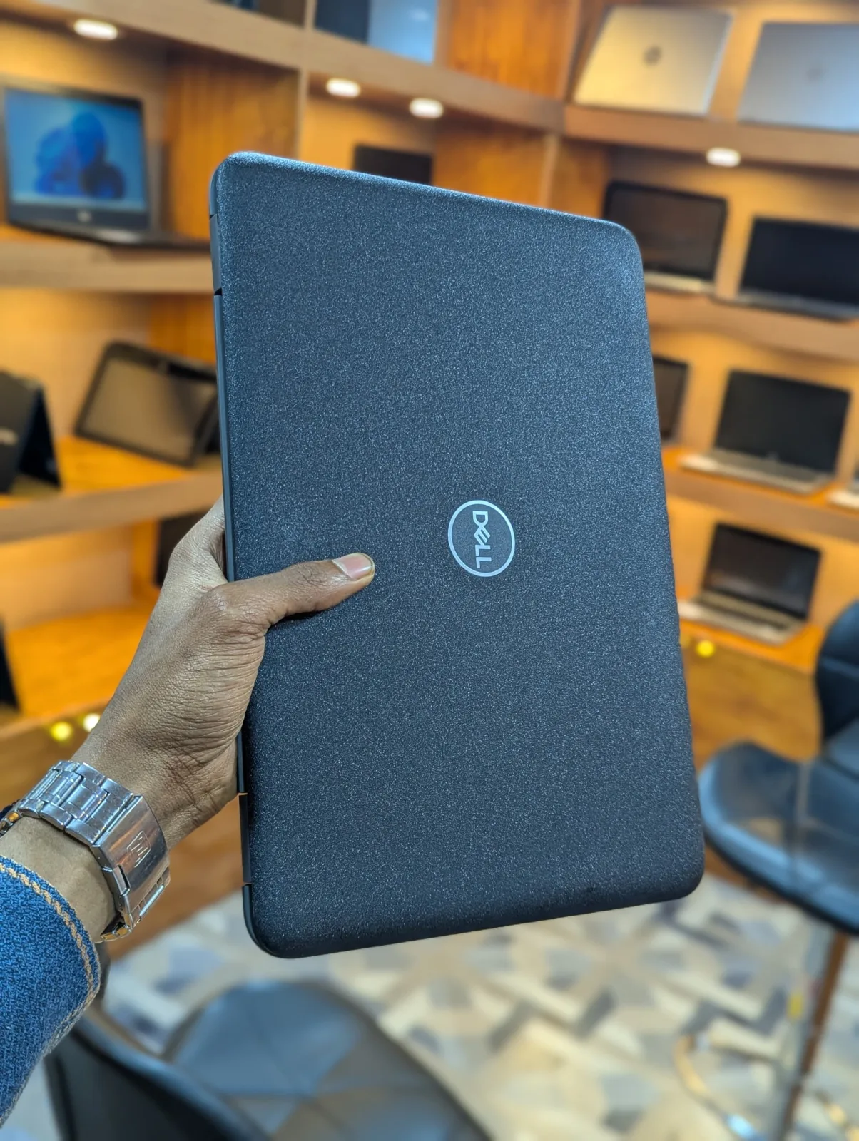 Dell Latitude 3190 Non-Touch Thumbnail 6