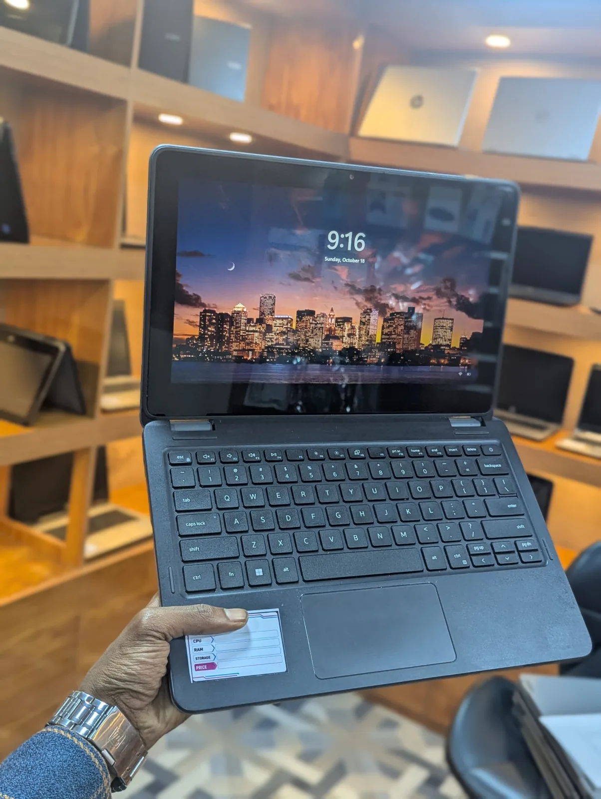 Dell Latitude 3120 Thumbnail 7