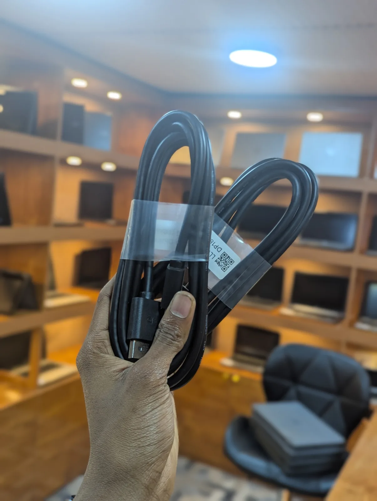 DP Display Port Cable Thumbnail 4