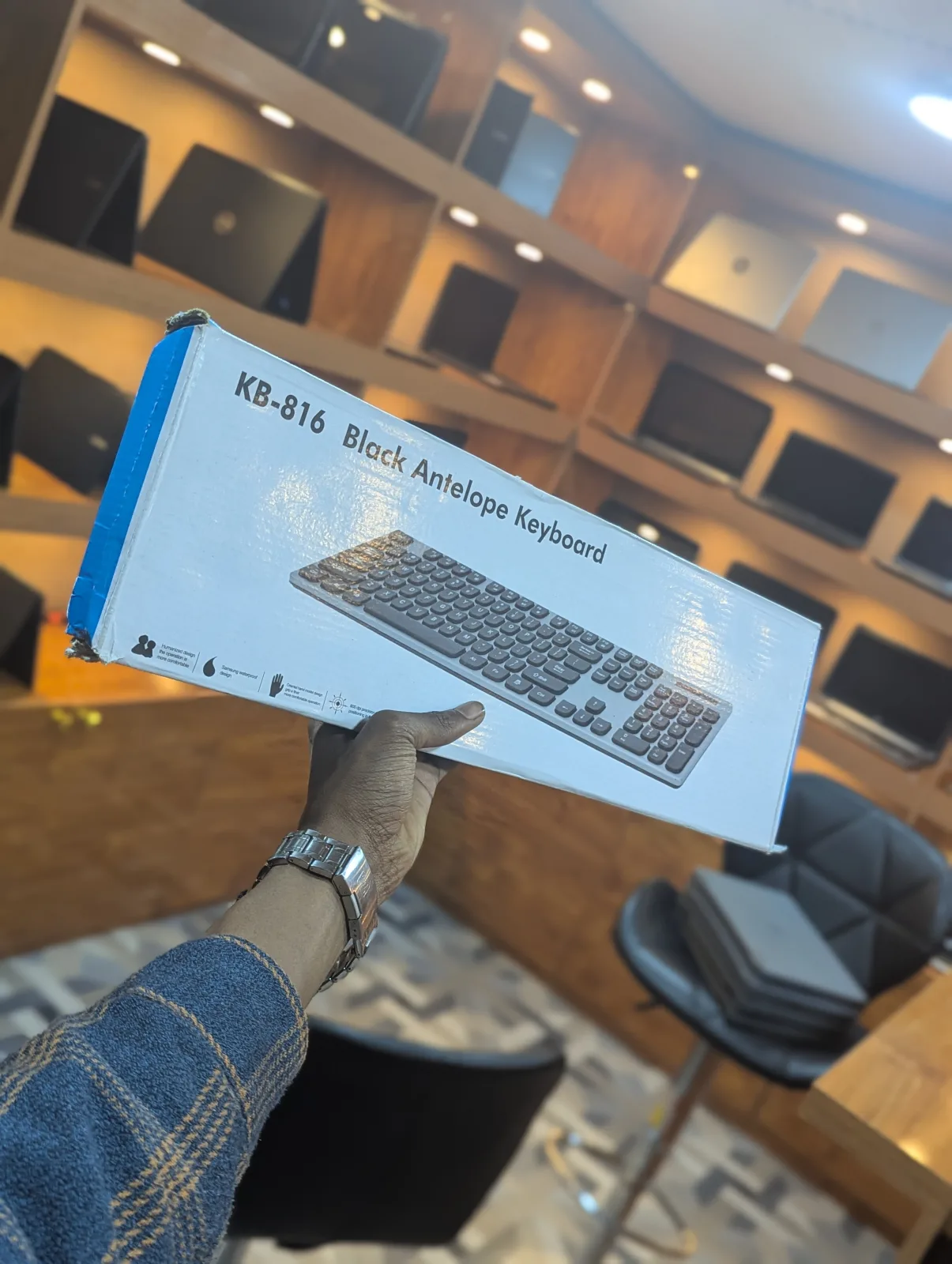 KB 816 Wireless Rechargable Keyboard Thumbnail 1