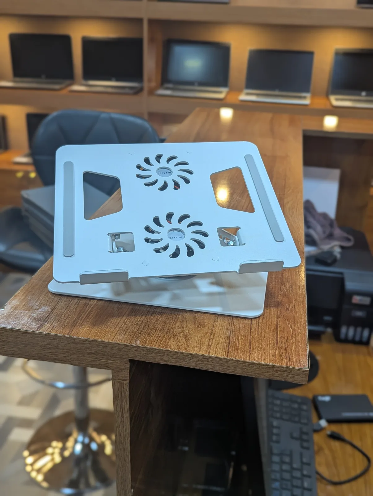 Laptop Stand 360 With Fan Thumbnail 4