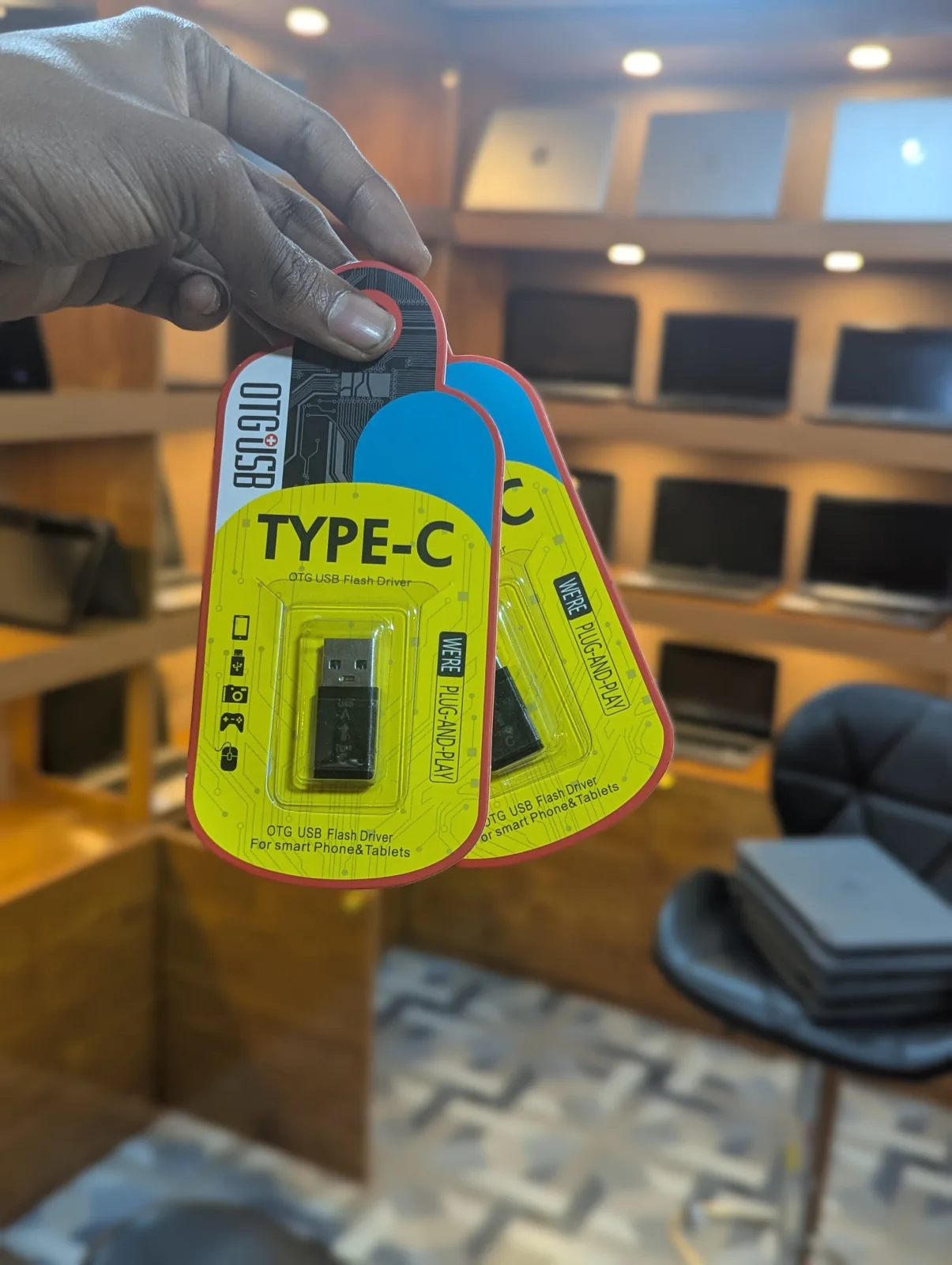 USB Type C OTG Thumbnail 8