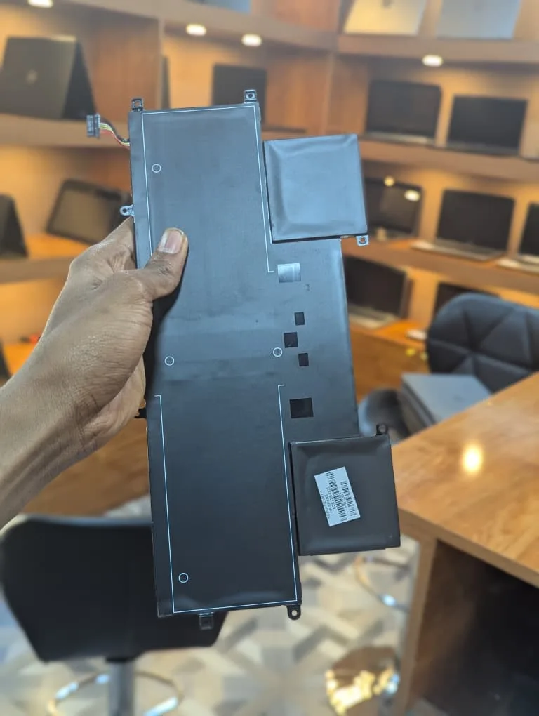 Battery E0OXL Thumbnail 4