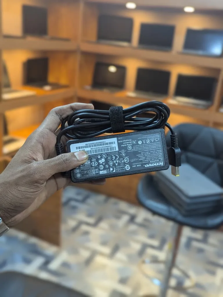 Lenovo USB Adapter Thumbnail 4